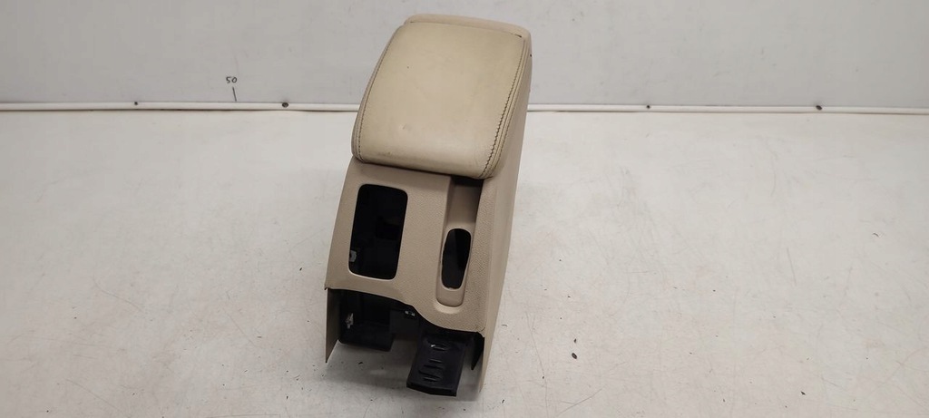 фото №1, Подлокотник vw eos 2,0 fsi