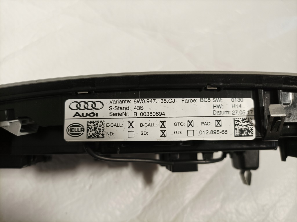 фото №6, Audi a4 b9 лампа потолочный 8w0947135cj