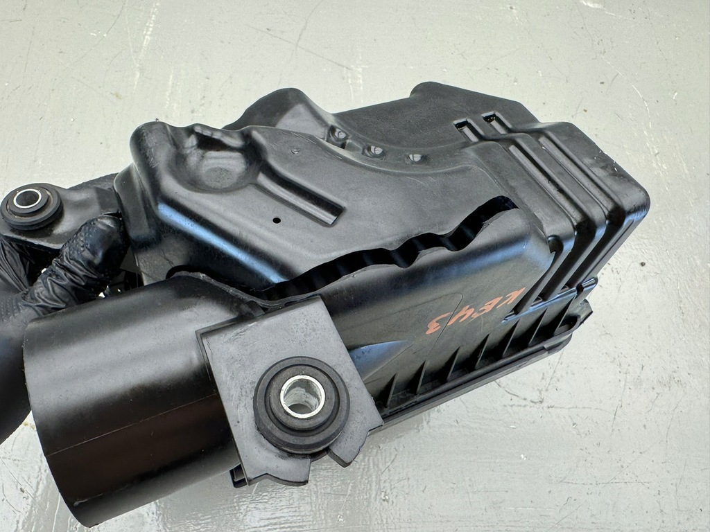 фото №7, Hyundai santa fe i 1 00-05r корпус фильтра воздуха 28110-a6350