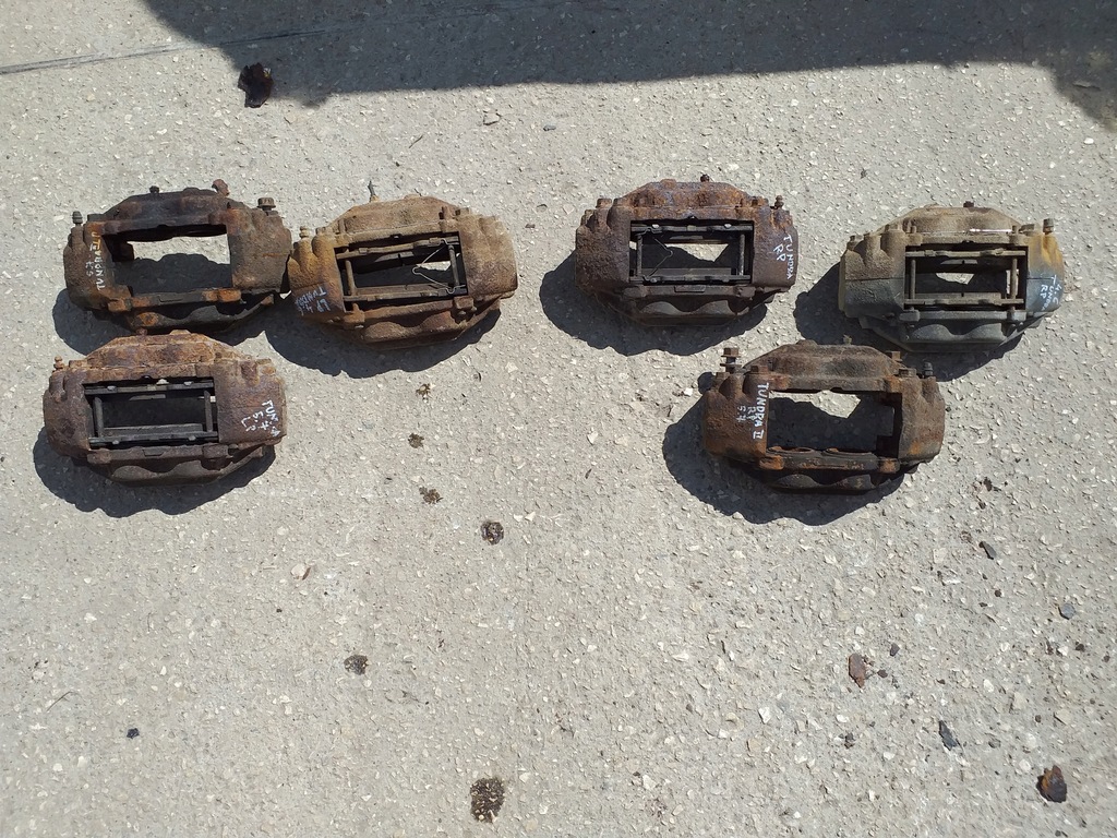 фото №1, Toyota tundra суппорт перед правый