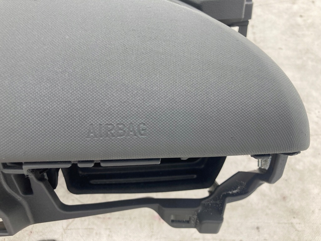 фото №6, Hyundai bayon приборная панель приборная панель консоль подушки безопасности ремни