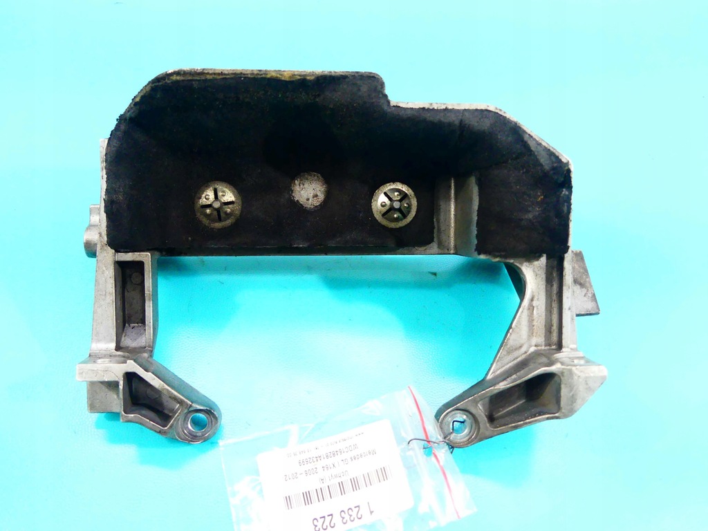 фото №1, Кронштейн кронштейн egr mercedes gl i x164 4.0 cdi