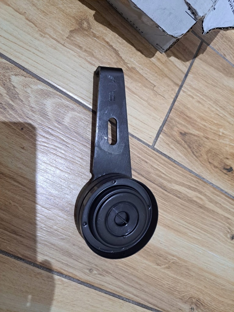 фото №1, Натягувач ремінь 1.9 d jumpy xantia partner boxer