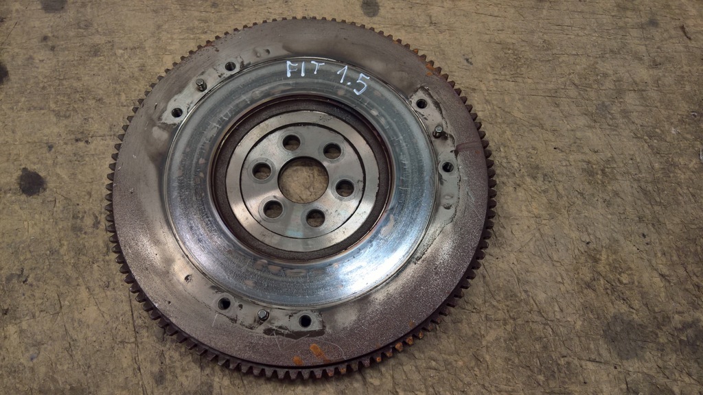 фото №1, Колесо маховик honda fit 2007-2008 1.5 l15a1 vtec