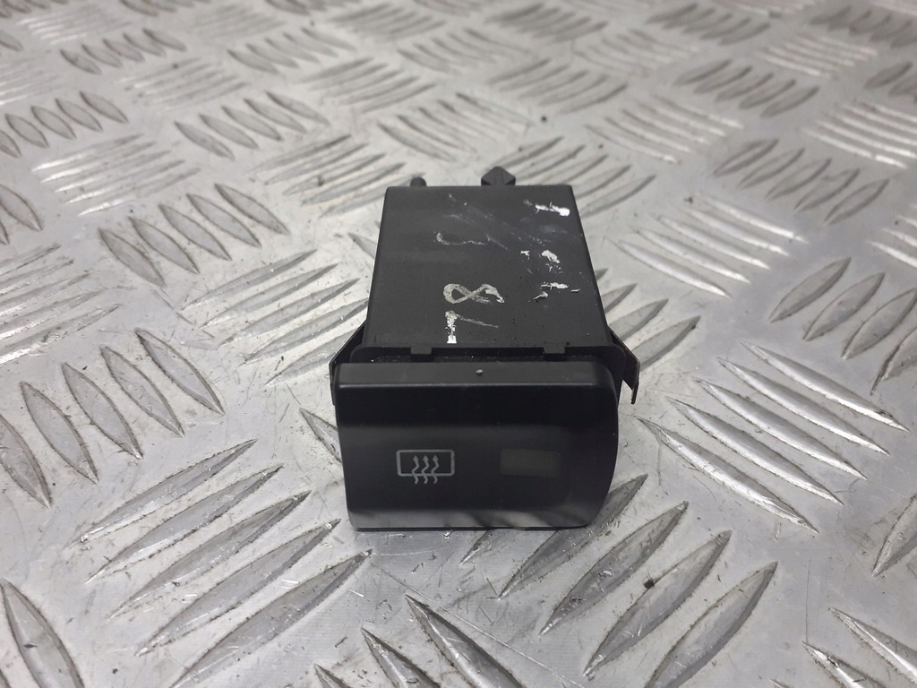 фото №1, Переключатель подогрев стекло задняя audi a3 8l