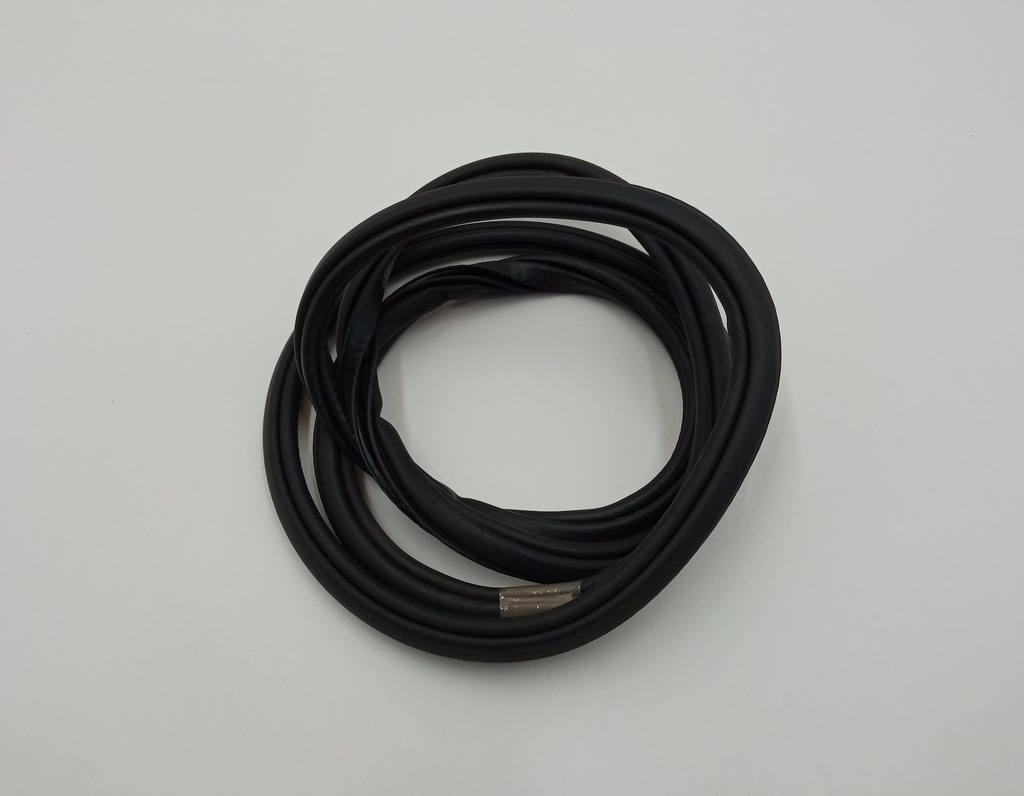 фото №1, Прокладка дверь правая передняя volvo xc90 ii 2.0