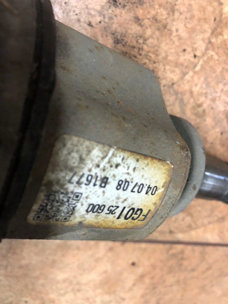 Mazda 3 1.6b 05' привідний вал ліва короткий в Україні