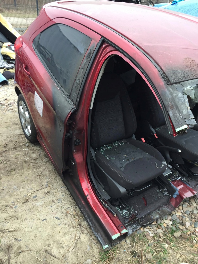 фото №1, Ford ka + 2016- блок двигуна b поріг правий