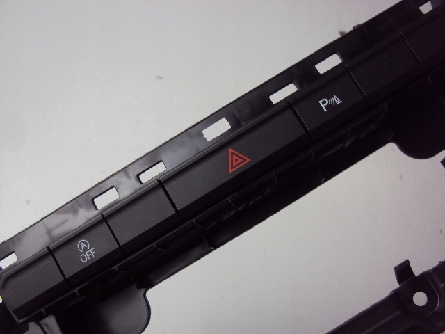 фото №3, Панель аварийных vw t-roc 1.5 tsi 20 r