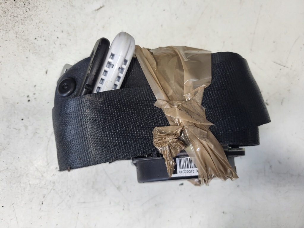 Peugeot 2008 i ремень безопасности правый перед 98063151xx Недорого