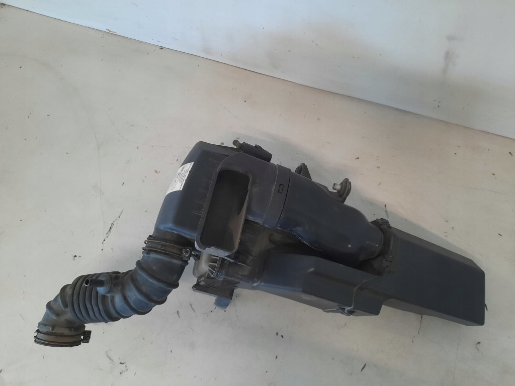 фото №6, Hyundai ix20 10-15 резонатор корпус фильтра воздуха 28112-1p000 g4fa