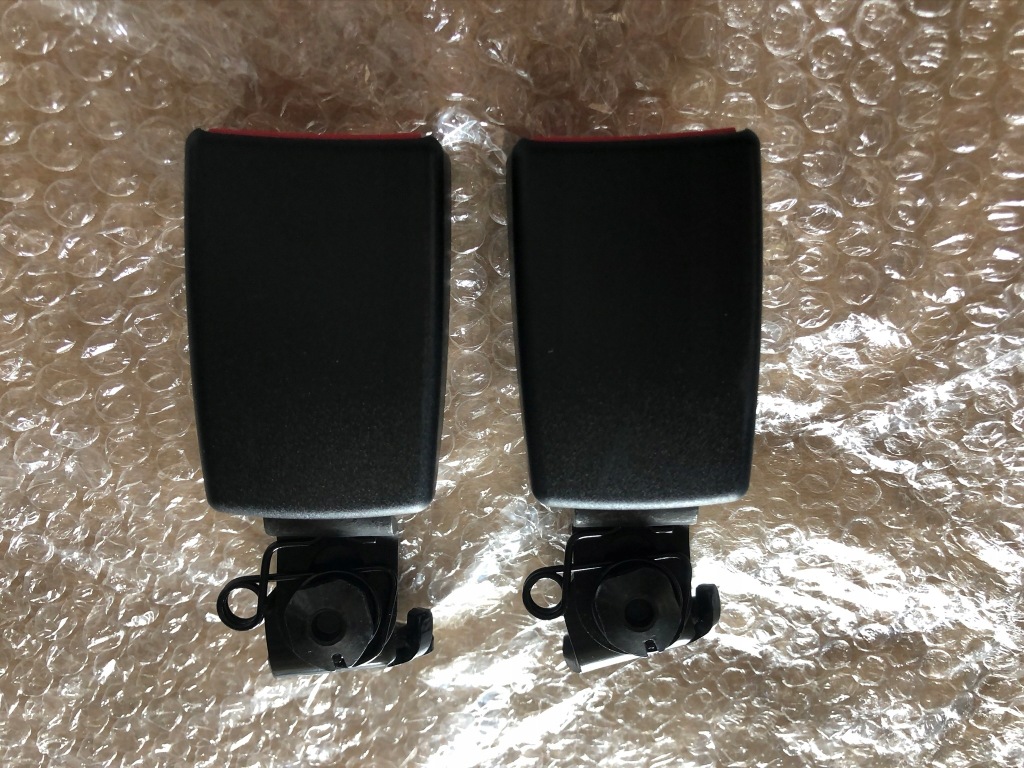 фото №3, Audi a7 lift замок поперечина 4g8857739 9b9