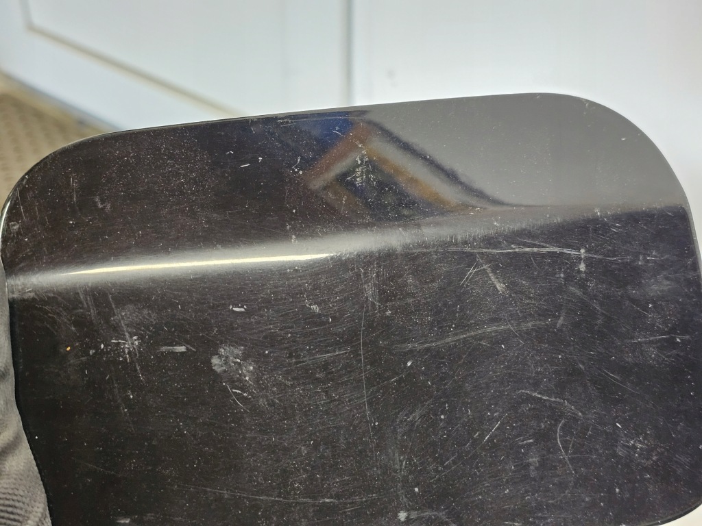 Bmw seria 5 e61 крышка заливной топлива в Украине