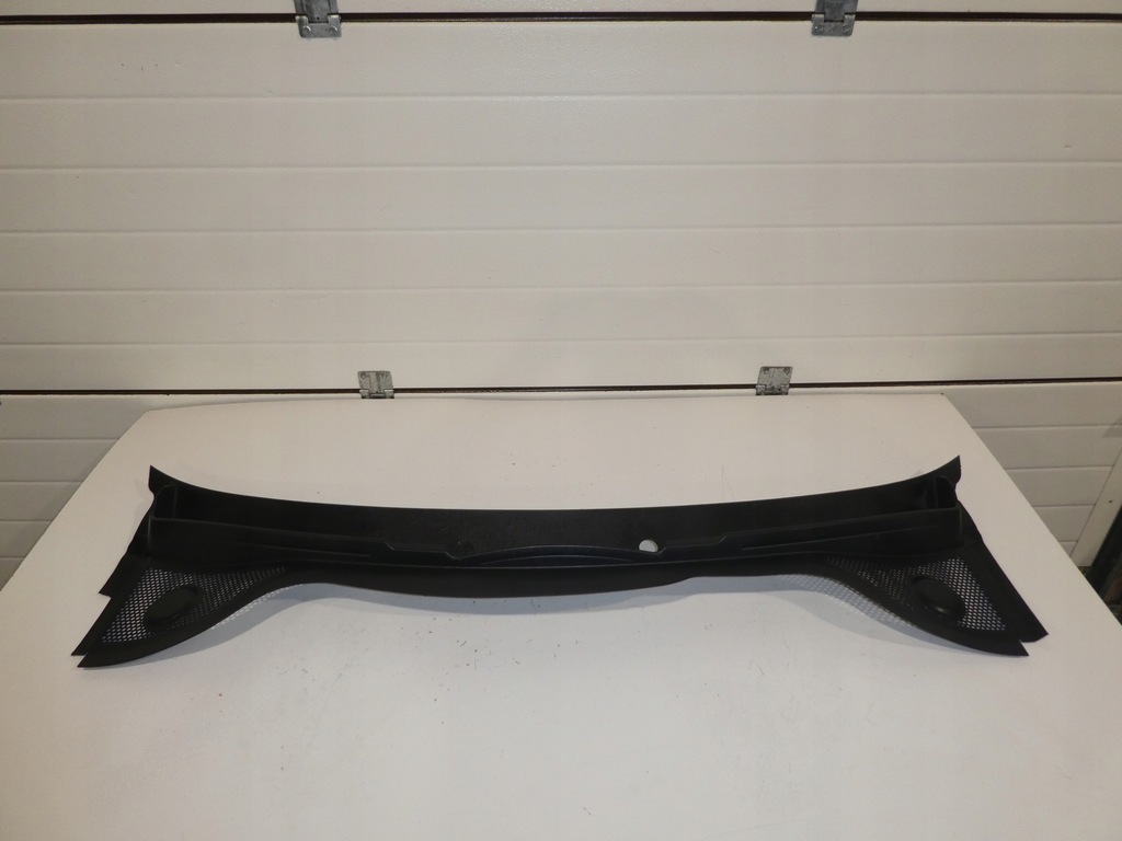 фото №1, Audi q3 жабо оригинал 8u1819403