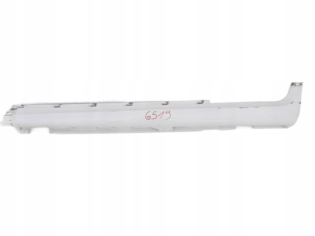 фото №1, Volvo c30 r-design молдинг поріг поріг лівий