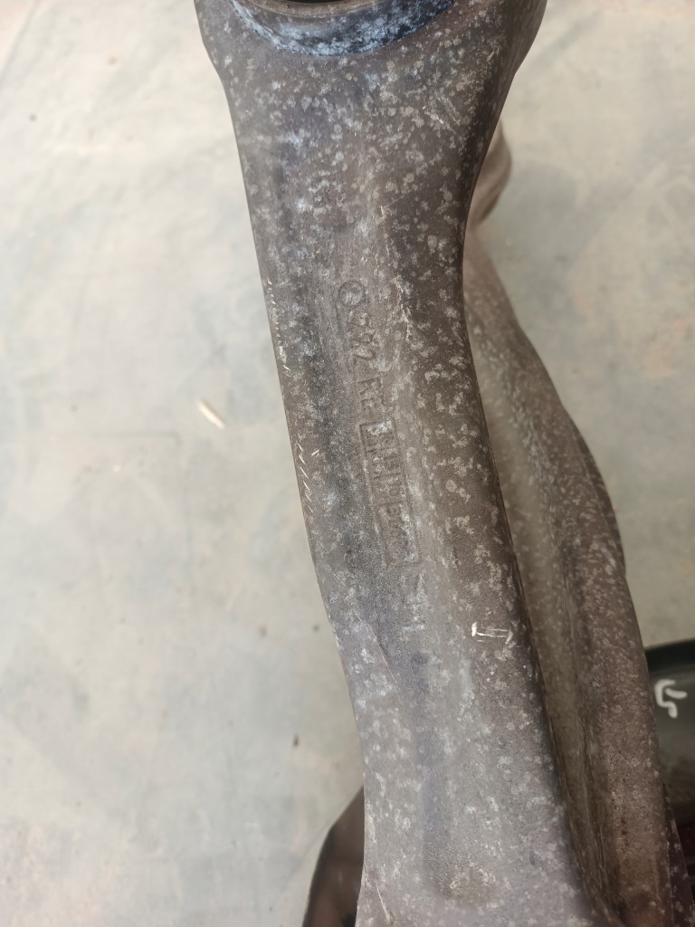 Mercedes s-klasa w222 13-18 поворотний кулак важіль правий перед в Україні