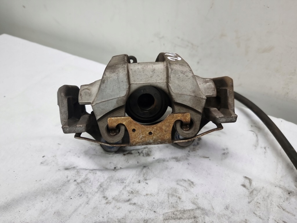 фото №6, Mercedes w218 супорти гальмівні задня комплект