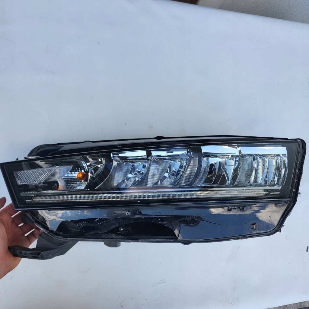 Купить Фара перед передняя левая skoda octavia 4 iv full led 5e4941015a