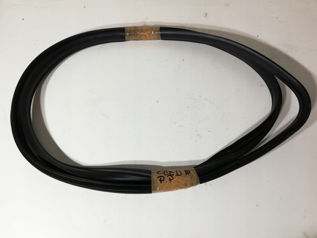 фото №1, Прокладка дверь правый перед kia ceed iii 17-22