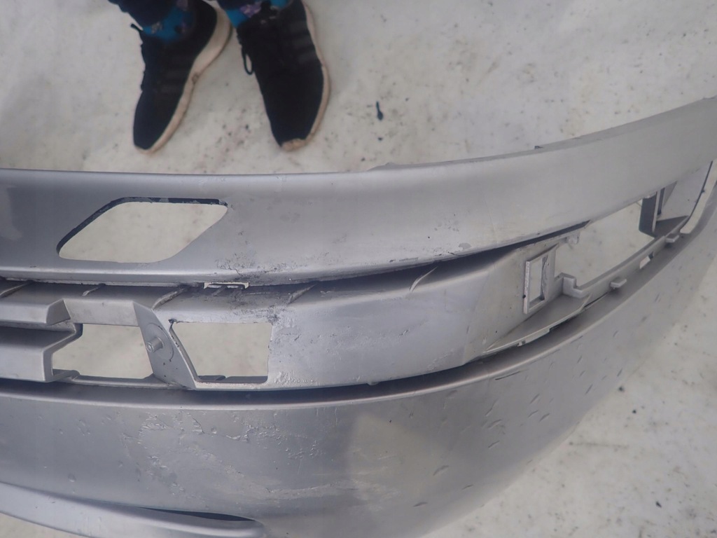 фото №9, Volvo v40 s40 lift 00-04 бампер перед sprysk