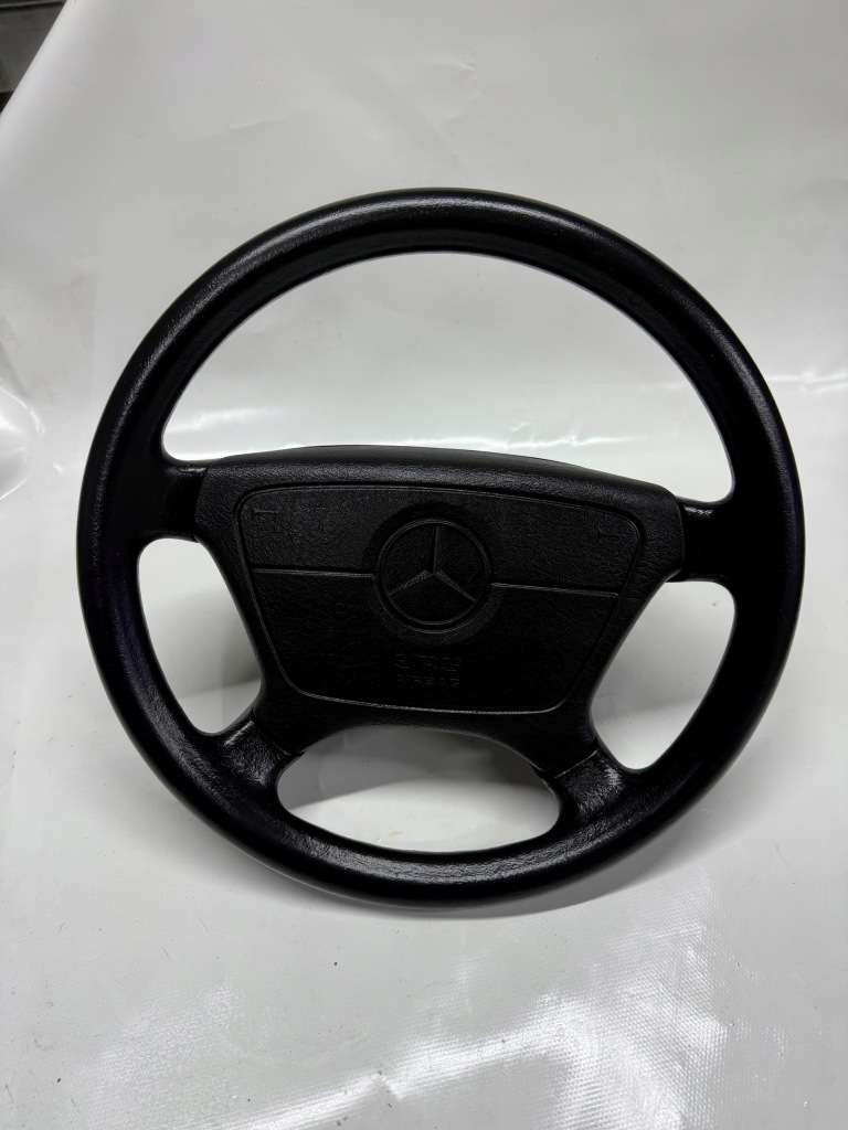 Руль mercedes w124 w201 w202 Цена