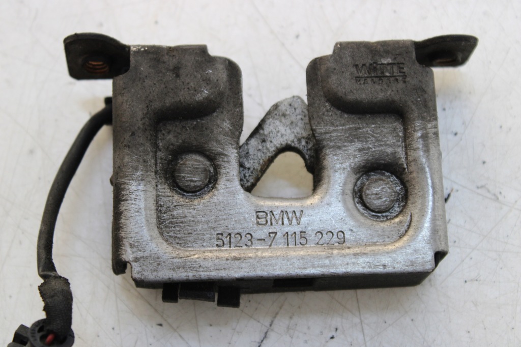 фото №5, Bmw 5 e60 e61 замок капот 7115229