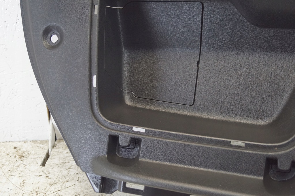 фото №7, Обшивка багажника правий chevrolet trax 95190815