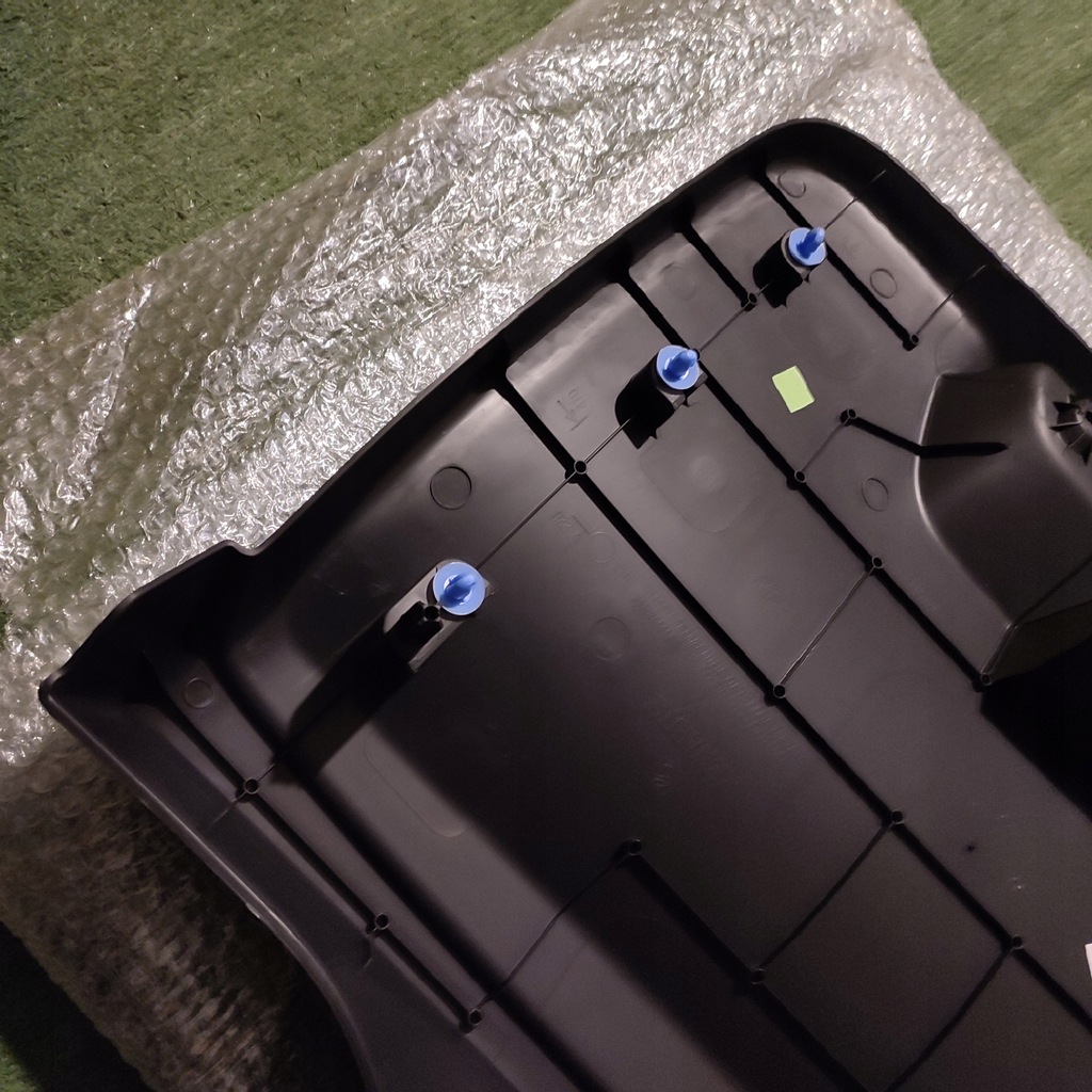 фото №8, Обивка крышки багажника dacia logan ii mcv