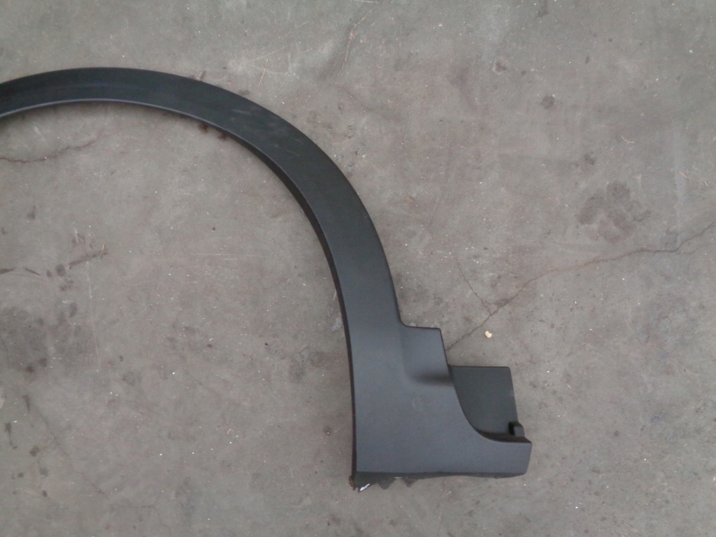 Крыло  левое  передний fiat 500x 2014- 51942127 с молдинг красный kod 831 в Украине