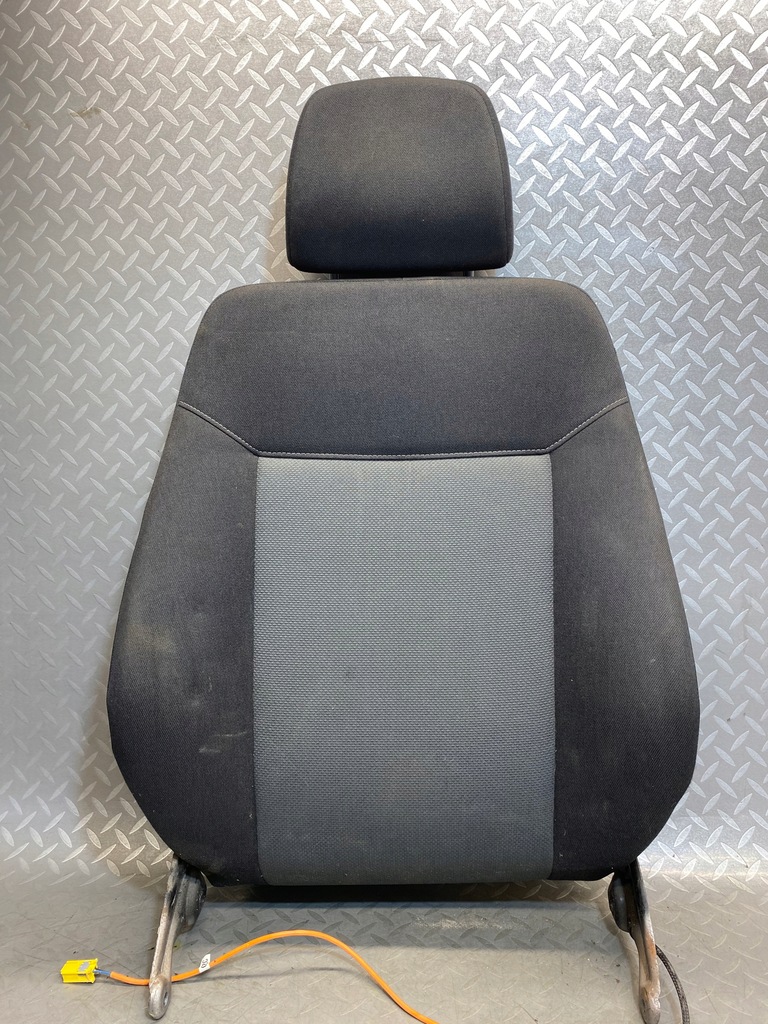 фото №1, Спинка сиденье правого сиденье opel zafira ii b