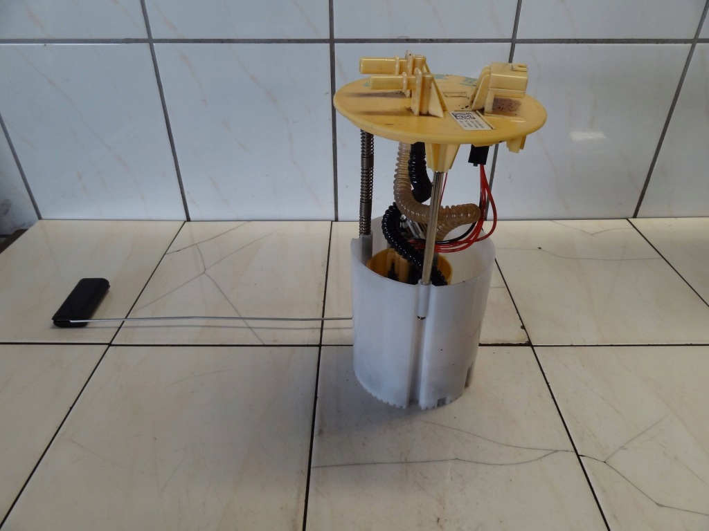 Купити Насос паливної  renault master 3 рестайлінг  2.3 0580203361