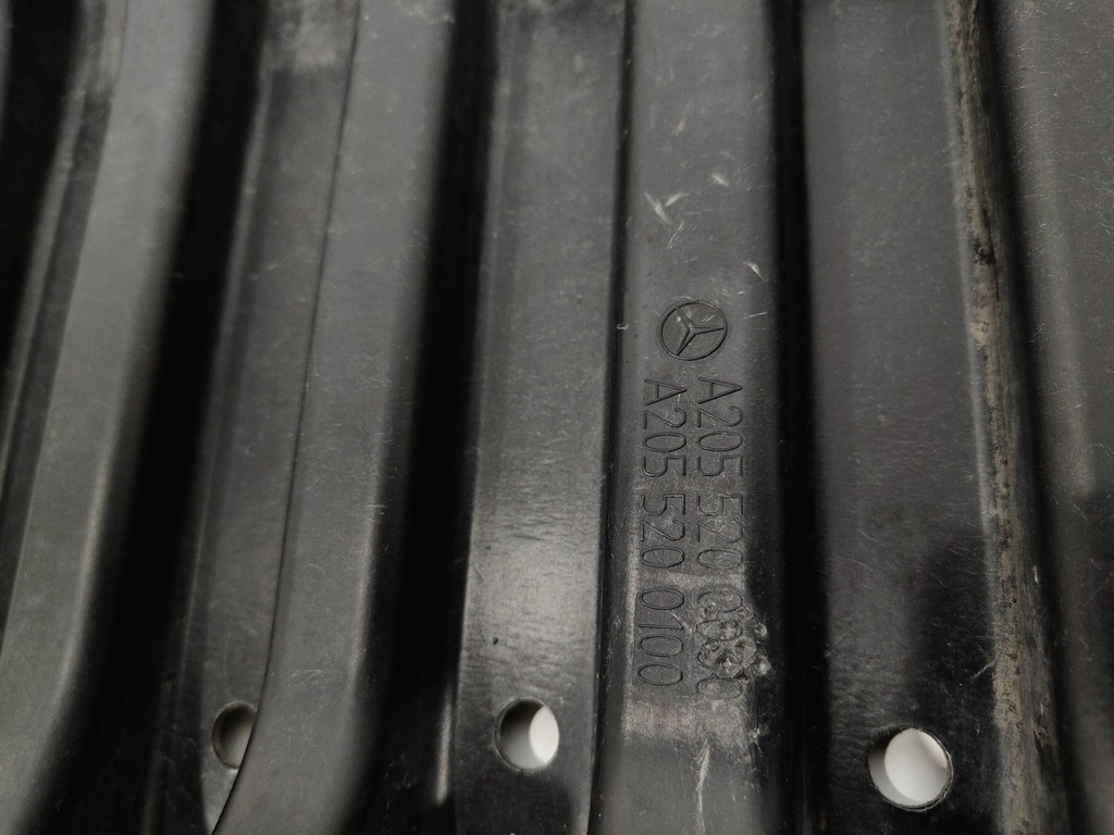 фото №9, Mercedes c w205 защита pod бампер оригинал