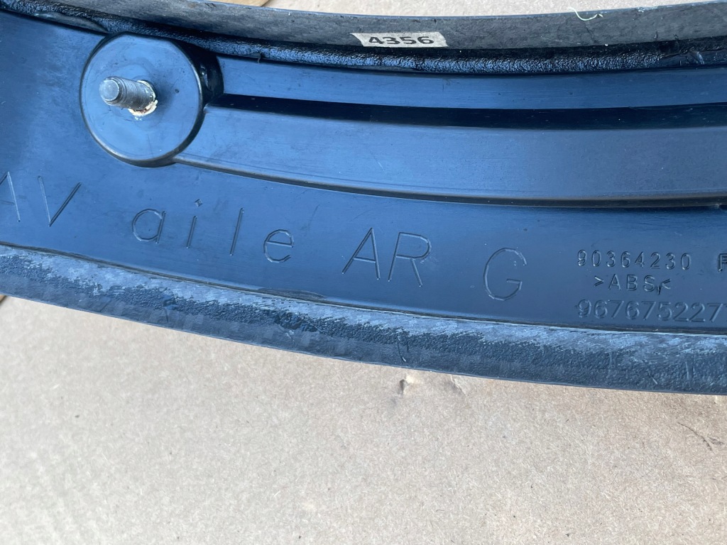 фото №8, Citroen ds3 racing карбон ліва молдинг крила задня задня