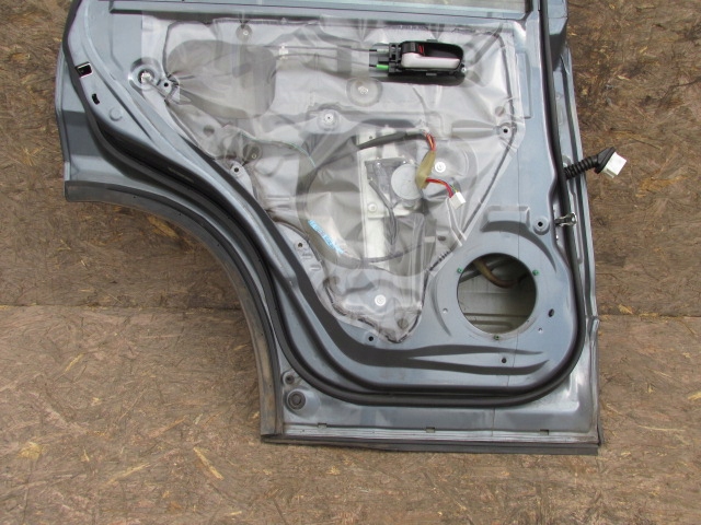 фото №7, Suzuki grand vitara ii 5d двері лівий задня з скло lak. zy4