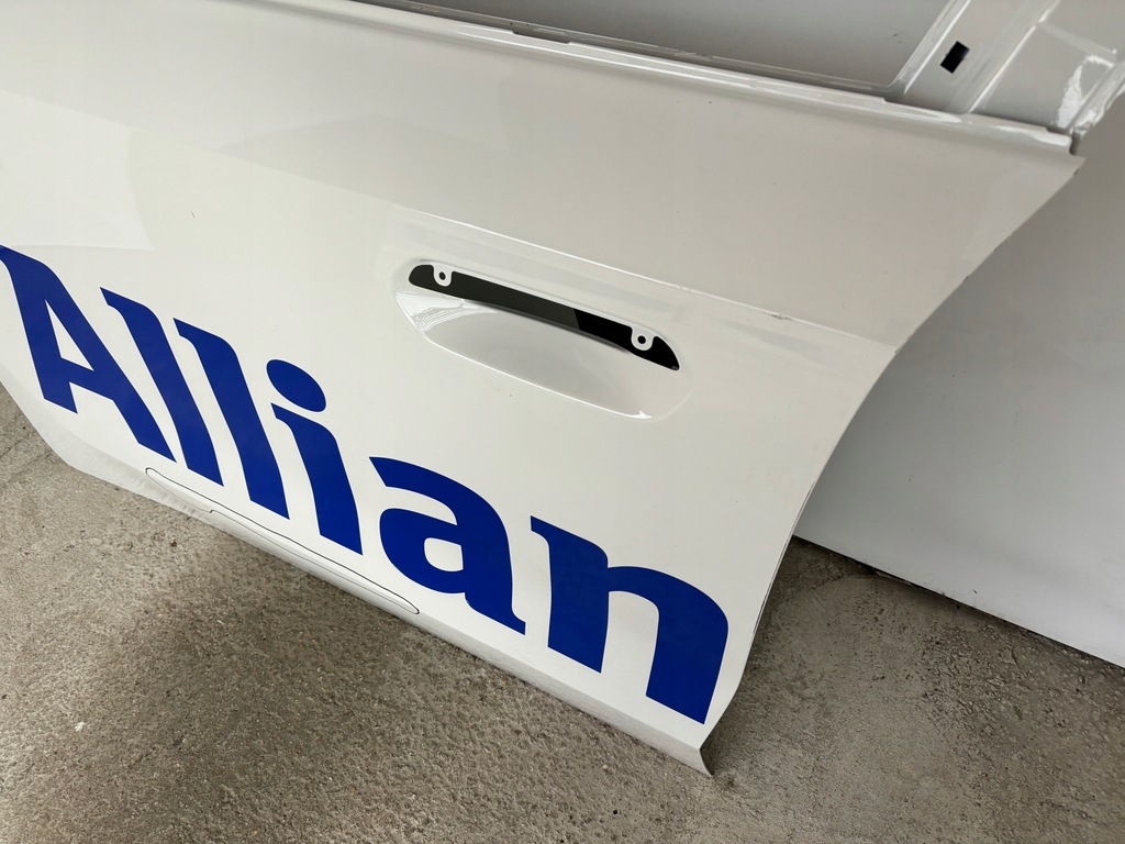 фото №11, Bmw x1 u11 дверь передние левая перед poznań ===giełda===