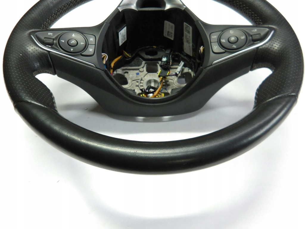 Opel insignia b 2 руль кожа с подогревом opc Недорого