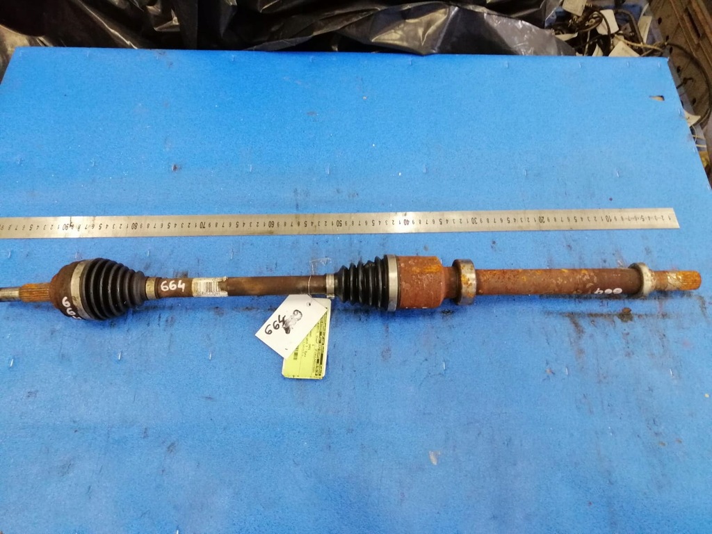 фото №1, Renault оригінальний номер привідний вал