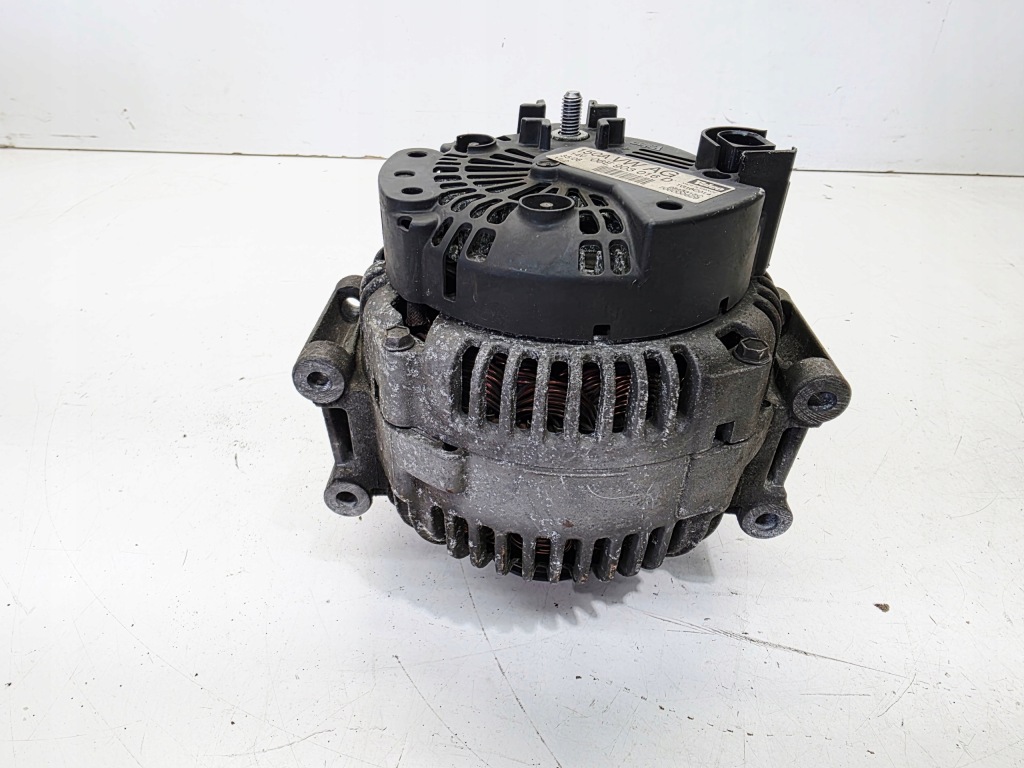Генератор audi a6 c6 a4 b7 2.0 tfsi 06e903106d 150a valeo в Україні