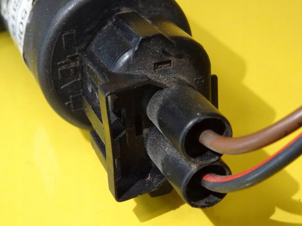 фото №7, Помпа розпилювача лампи передньої opel meriva a 90508709 nr11