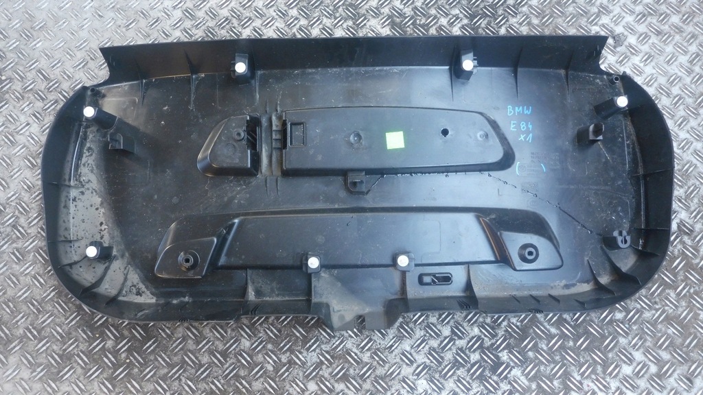 фото №4, Обивка защита задний крышки 2991704 bmw x1 e84