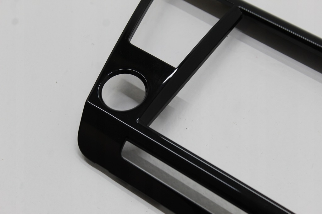 фото №2, Skoda superb iii рамка радіо навігації