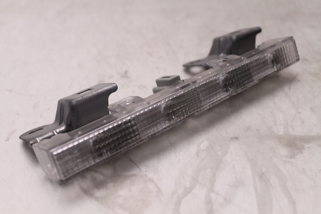 фото №5, Третий свет стоп toyota auris i 2006- 3d hb