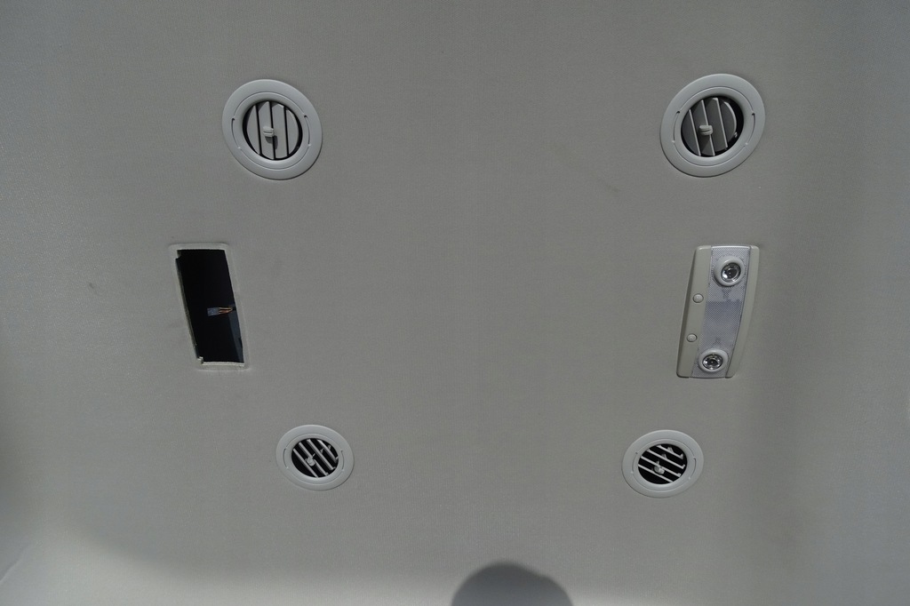 фото №8, Dodge durango 2015- потолок люк люк