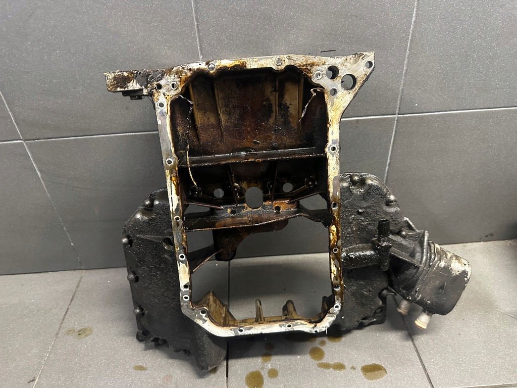 фото №8, Піддон масляна задній audi a8 d2 2.8 amx 078103603am