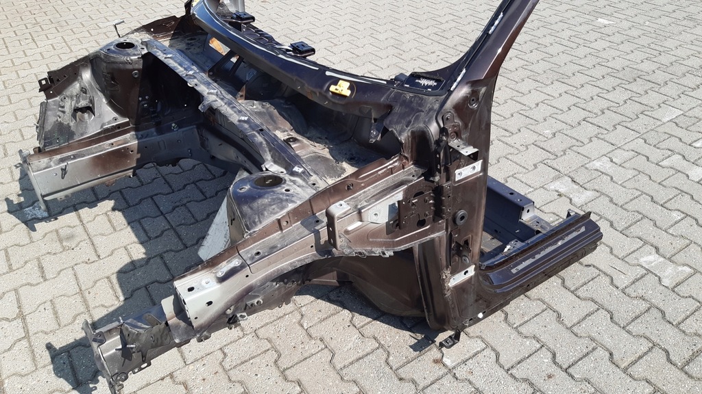 фото №5, Volvo xc40 четверть левая перед