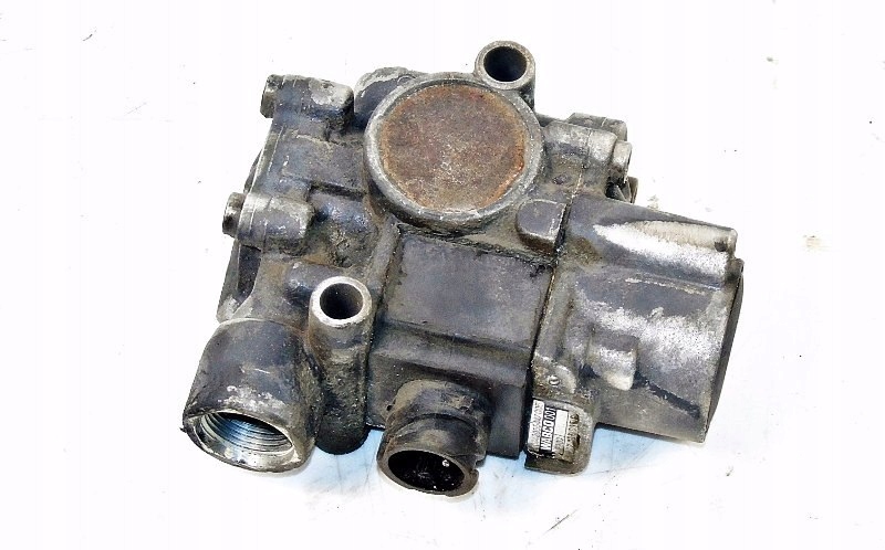 фото №1, Клапан насос топлива mercedes atego i 1523