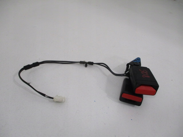 фото №1, Peugeot 508 i клипса поперечина безопасности заднего 6163907a