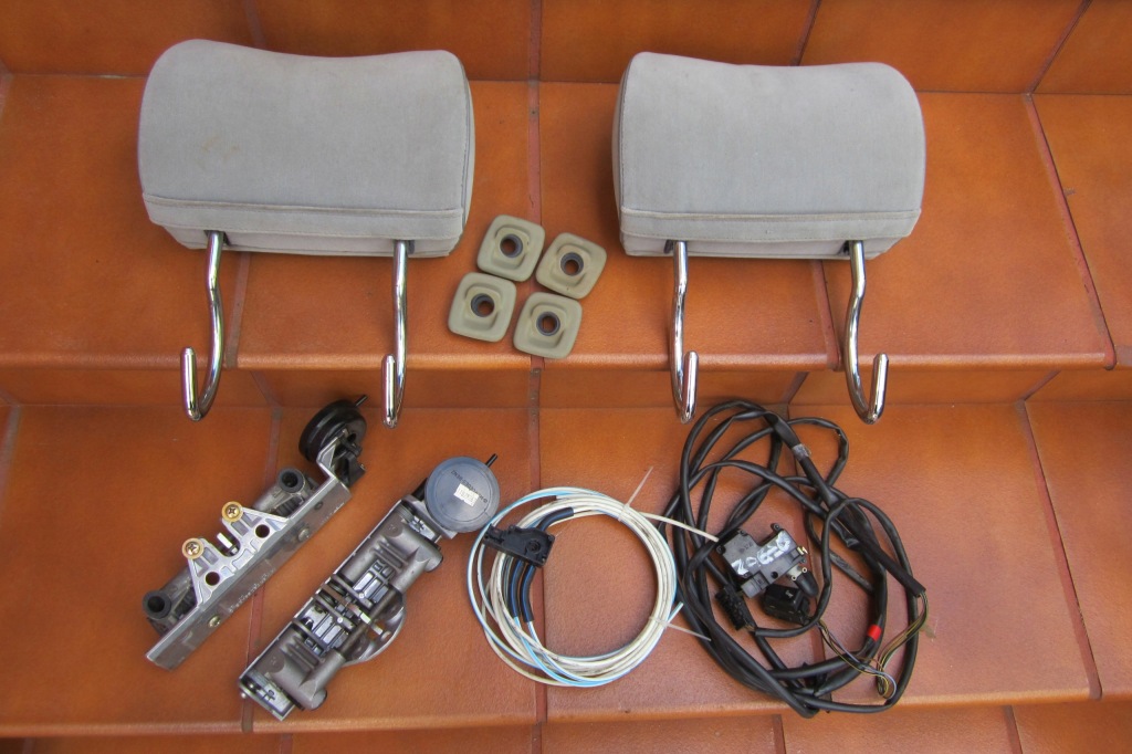 фото №12, Mercedes w124 e sedan полиця задня сіра жабо підголівники джгут