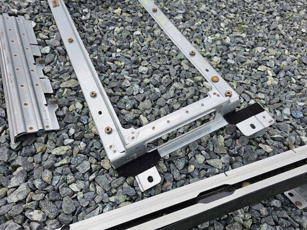 фото №6, Кронштейн каркас аккумулятора 508 rxh гибрид #2040