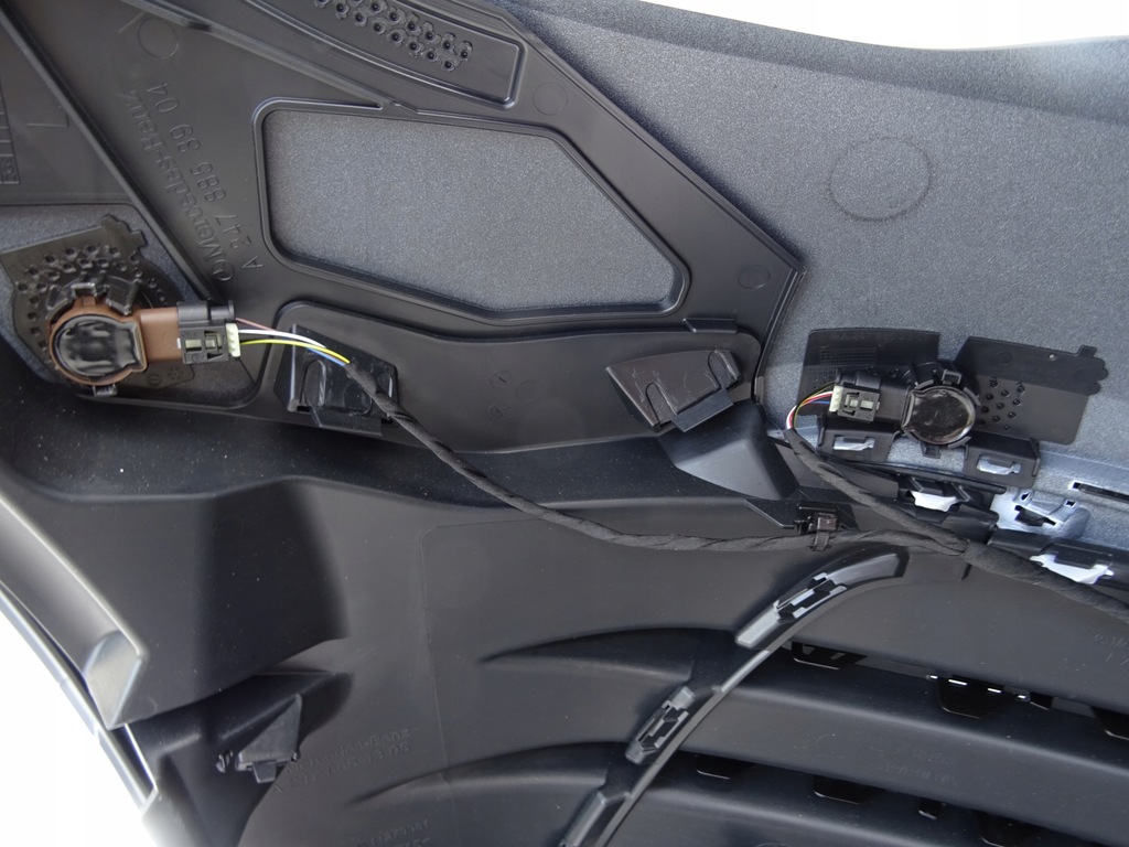 фото №11, Бампер перед mercedes h247 gla amg камера датчик